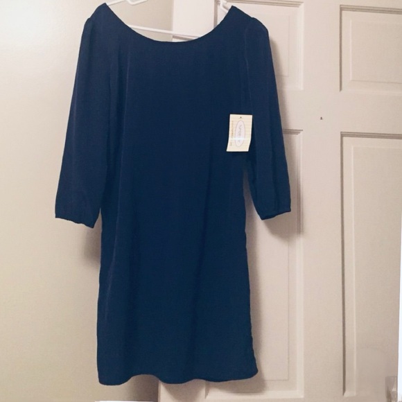 New Humble Chic Navy Blue Sheath Dress With Statement Back Zipper. - Picture 5 of 7